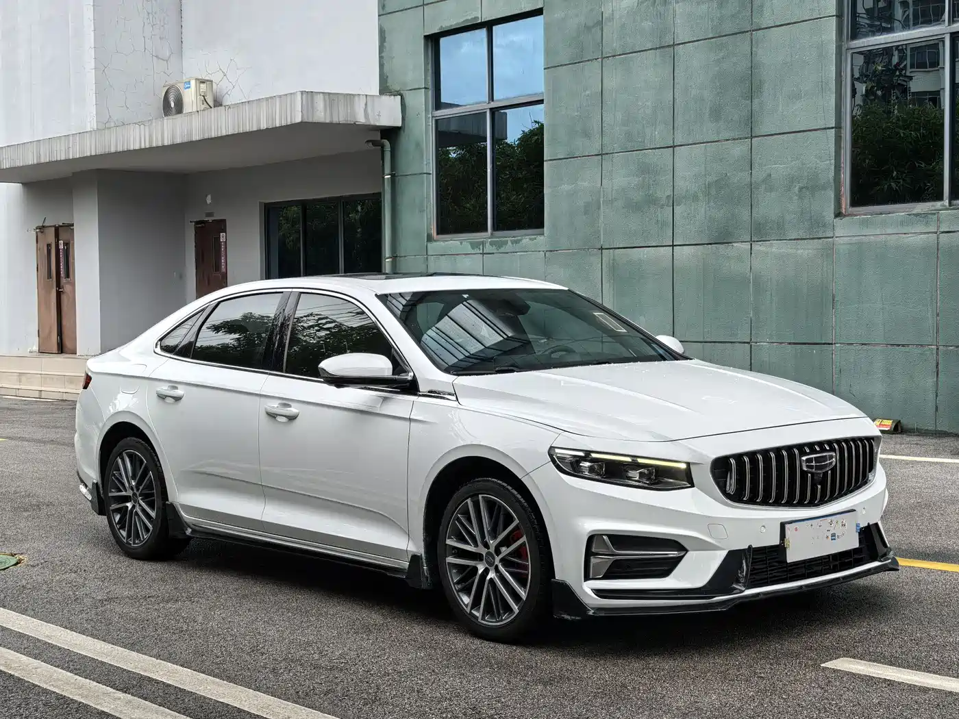 GEELY AUTOMOBILE XINGRUI