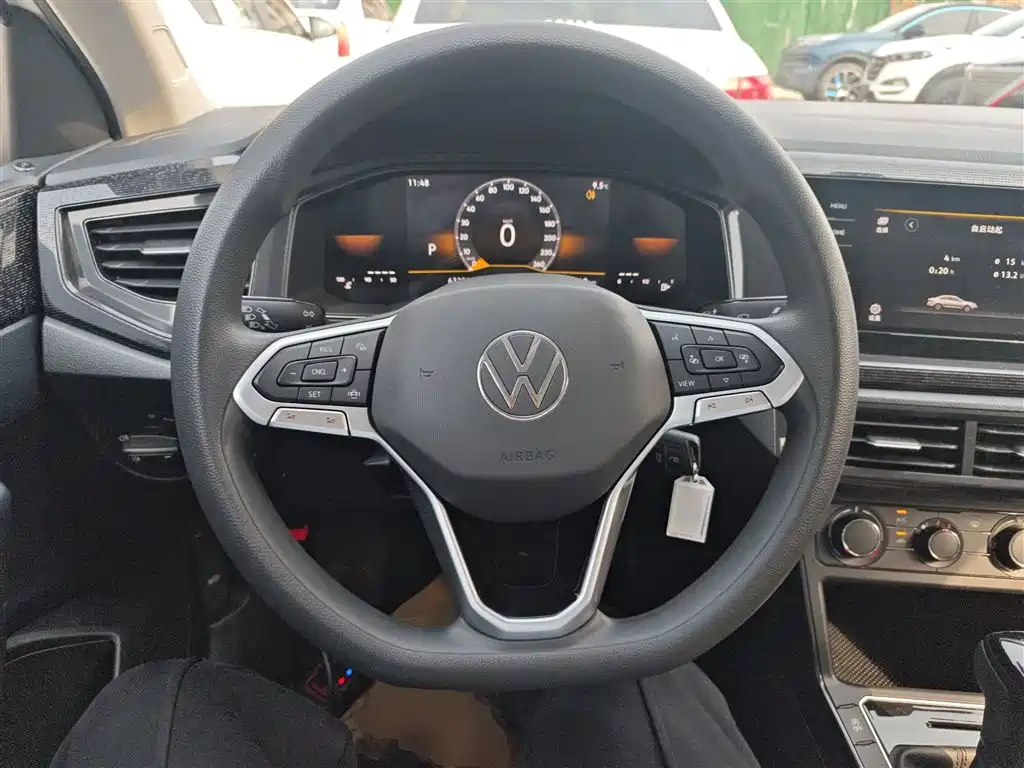 Volkswagen Lavida 2023 Xinrui 1.5L Auto Xinyi Edition фото 11