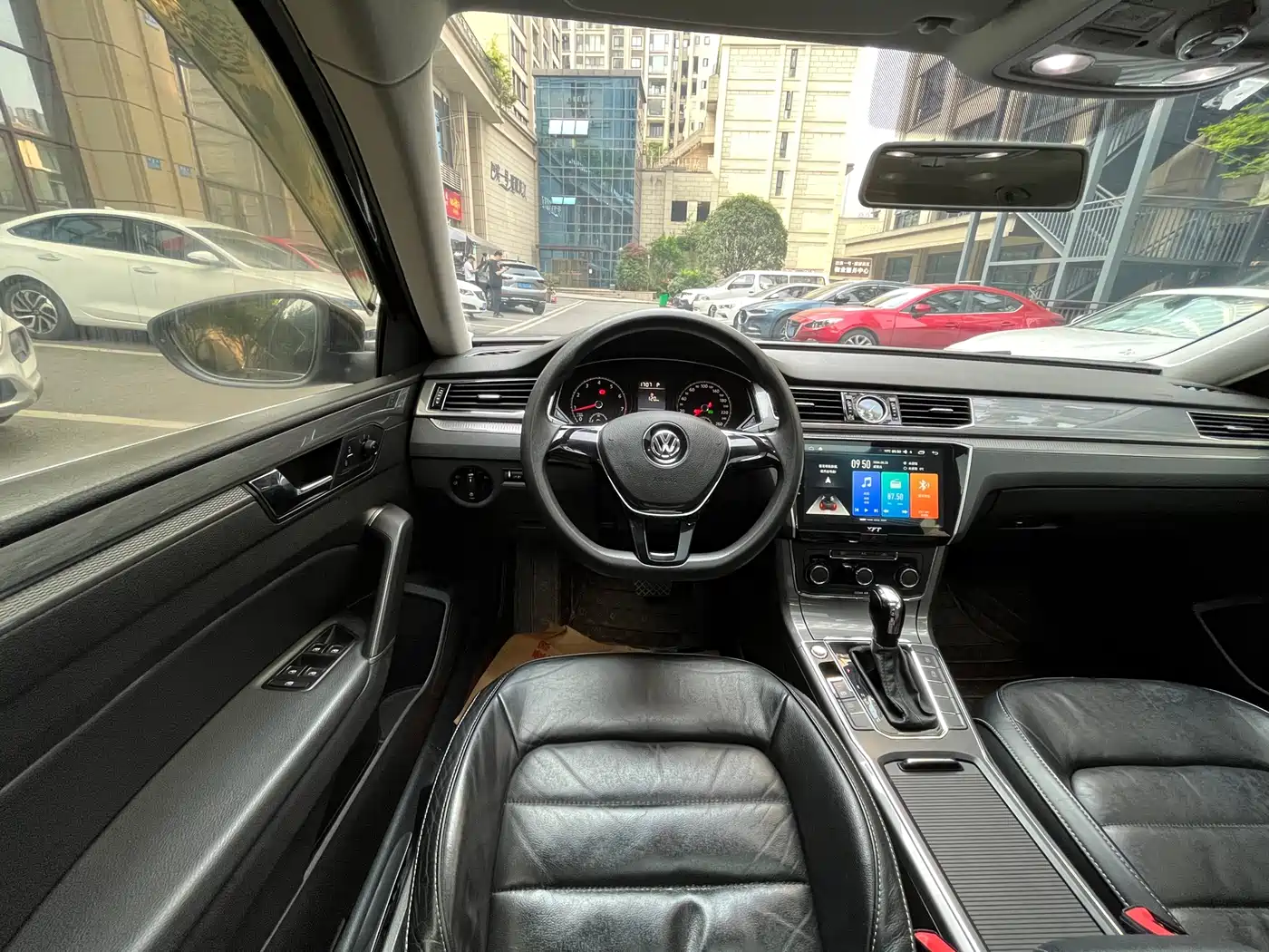 Volkswagen Passat 2017 330TSI DSG Prestige фото 10
