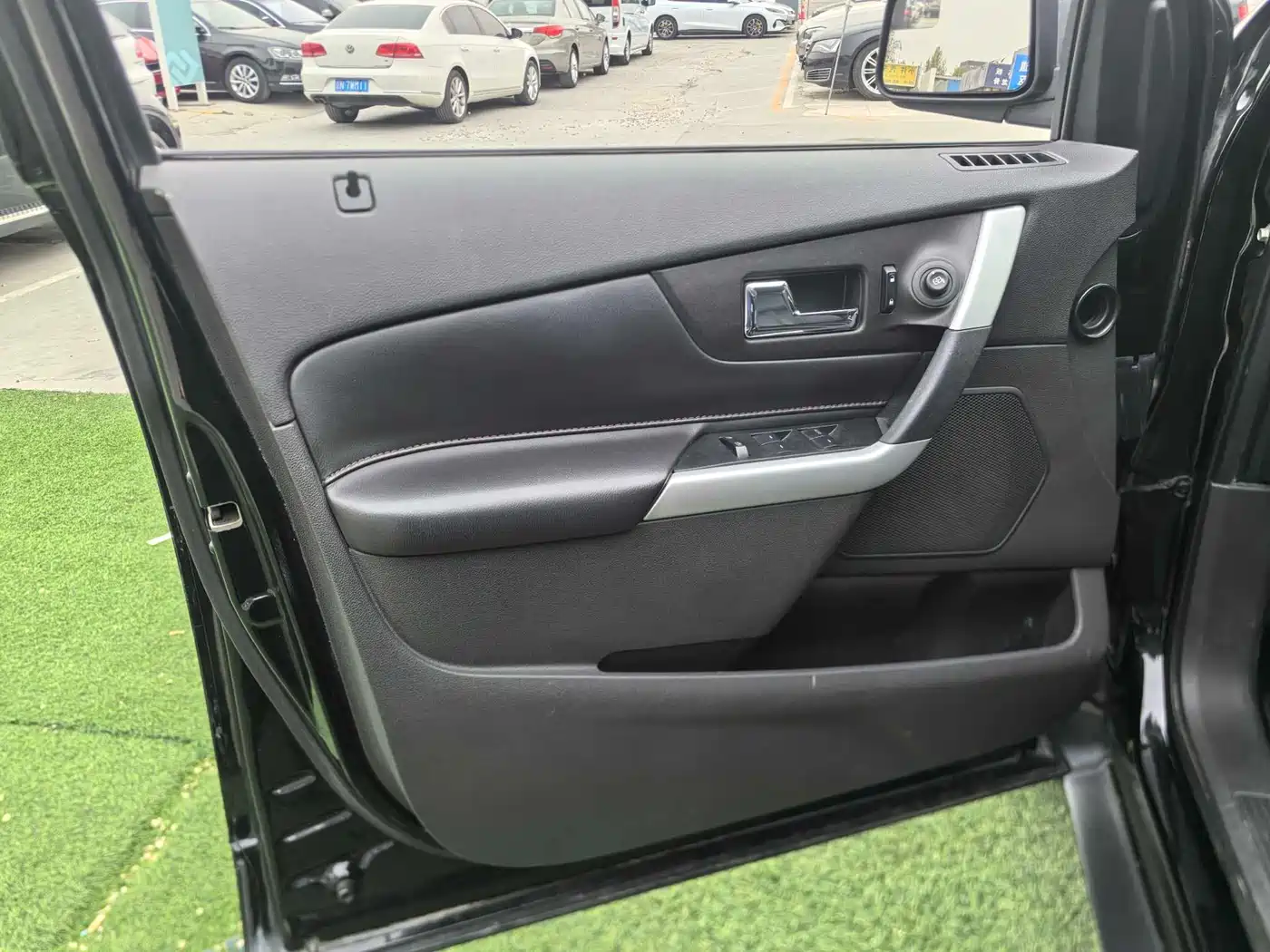 Ford Edge (Import) 2013 2012 2.0T Elite