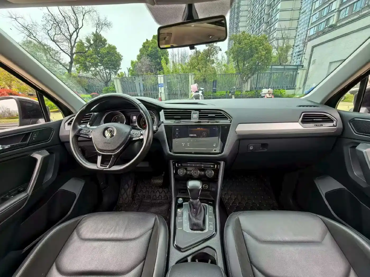 Volkswagen Tiguan L 2020 330TSI Auto 2WD Panorama Comfort China VI фото 7