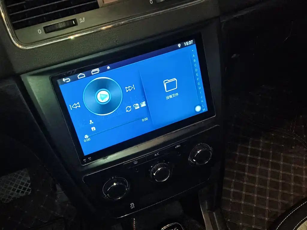Škoda Yeti 2017 TSI280 DSG Advance фото 13