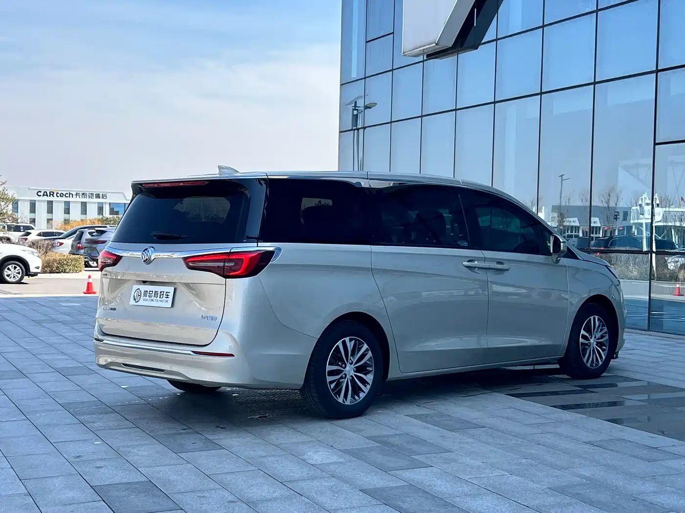 BUICK GL8