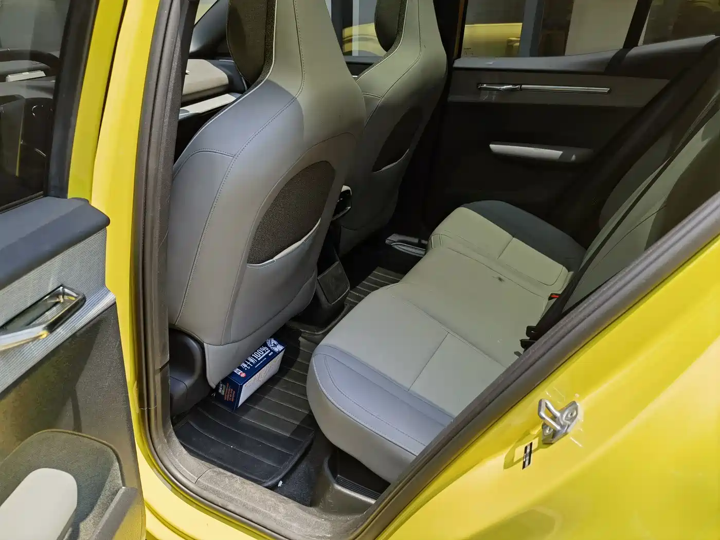Volvo EX30 2024 2025 RWD Long Range Ultra