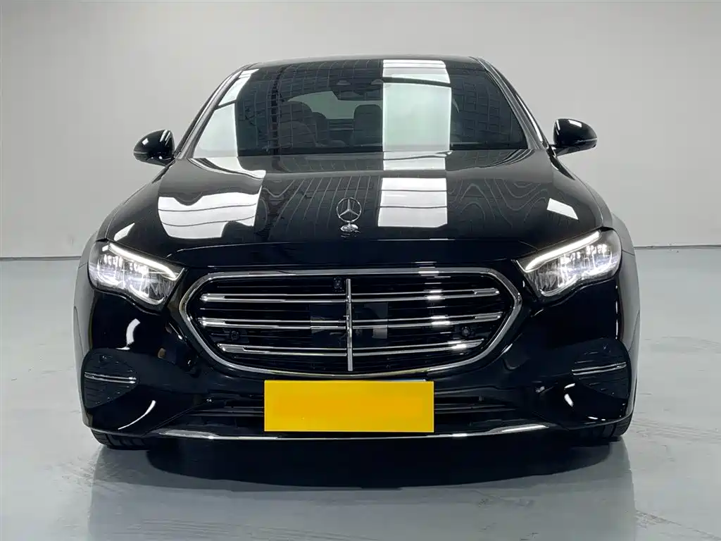 Mercedes-Benz E-Class 2024 Model E 300 L Luxury фото 6