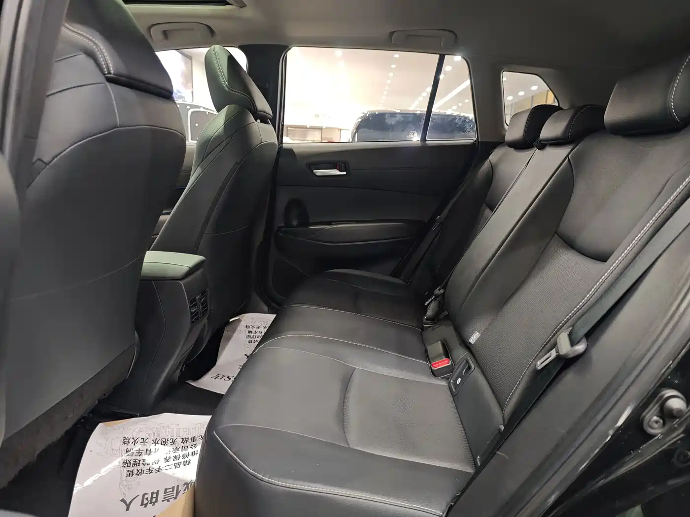 Toyota Frontlander 2022 2.0L CVT Luxury PLUS Edition фото 17