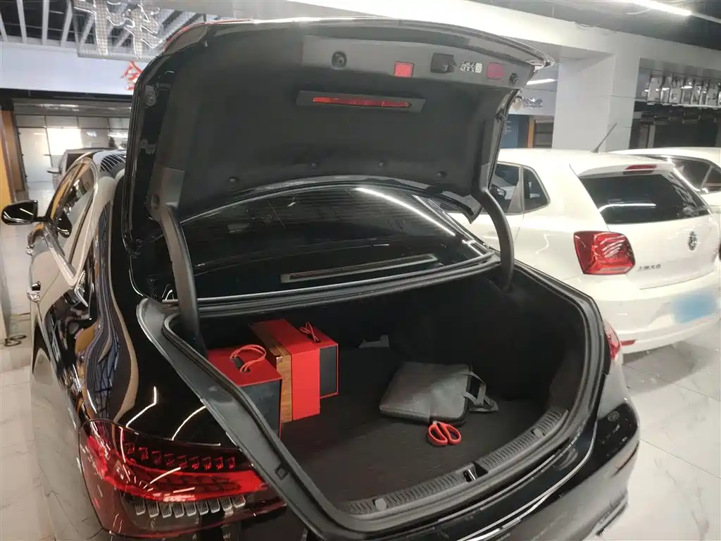 Mercedes-Benz E-Class 2023 Facelift E 300 L Luxury фото 9