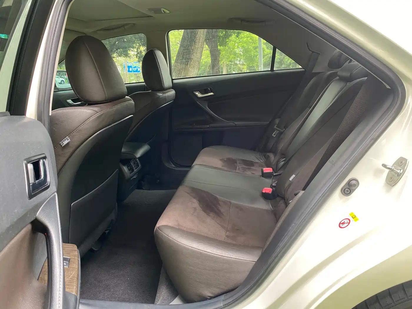 Toyota Reiz 2013 2.5V Premium Edition фото 9