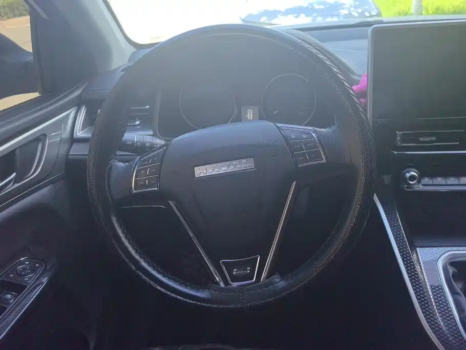 Haval M6 2023 2023 PLUS 1.5T Manual Luxury Smart Connect