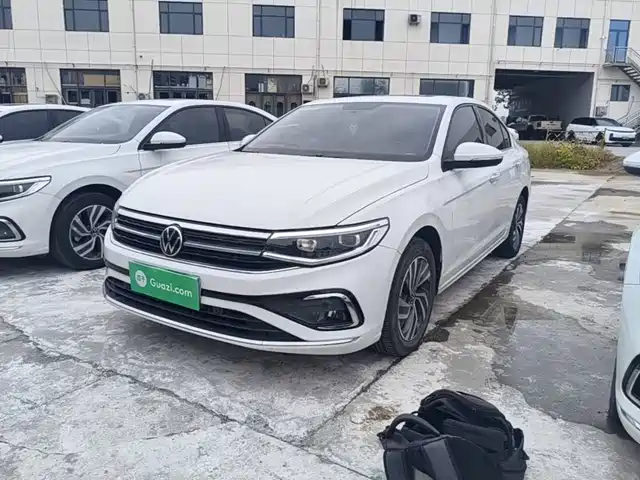 Volkswagen Bora 2023