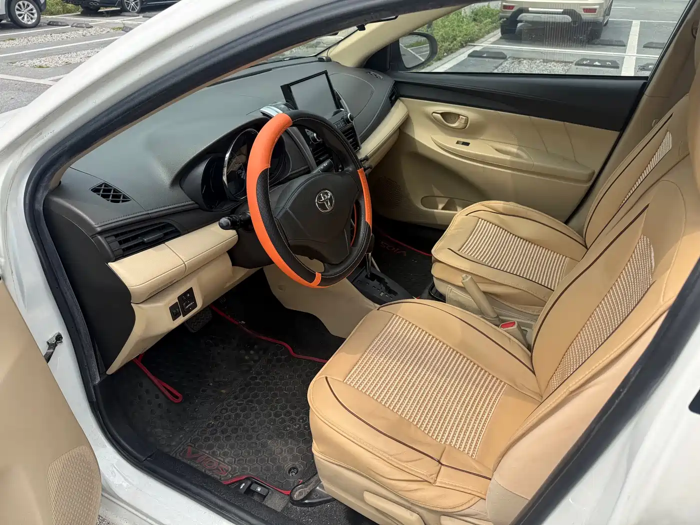 Toyota Vios 2016 1.5L Automatic Zhi Zhen Xing Yao Edition фото 4