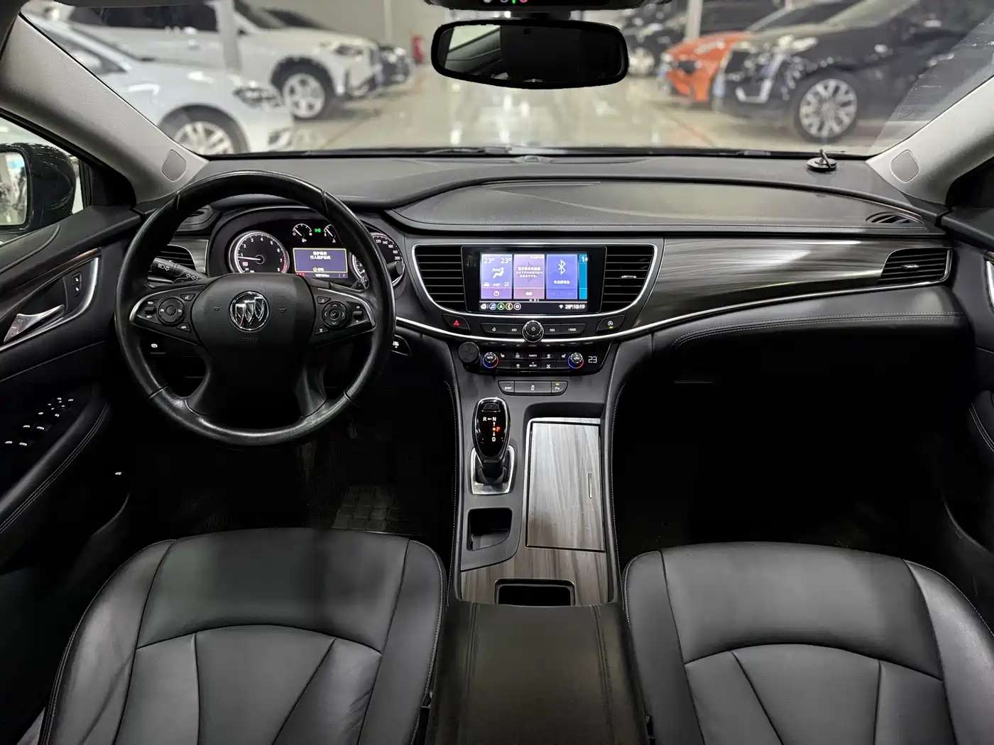 Фото 9 - Buick LaCrosse