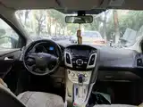 Photo 11 - Ford Focus