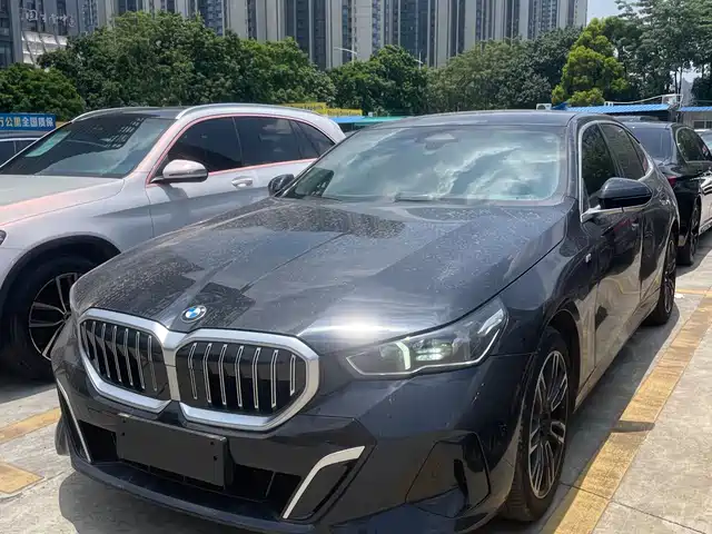 BMW 5 Series 2024