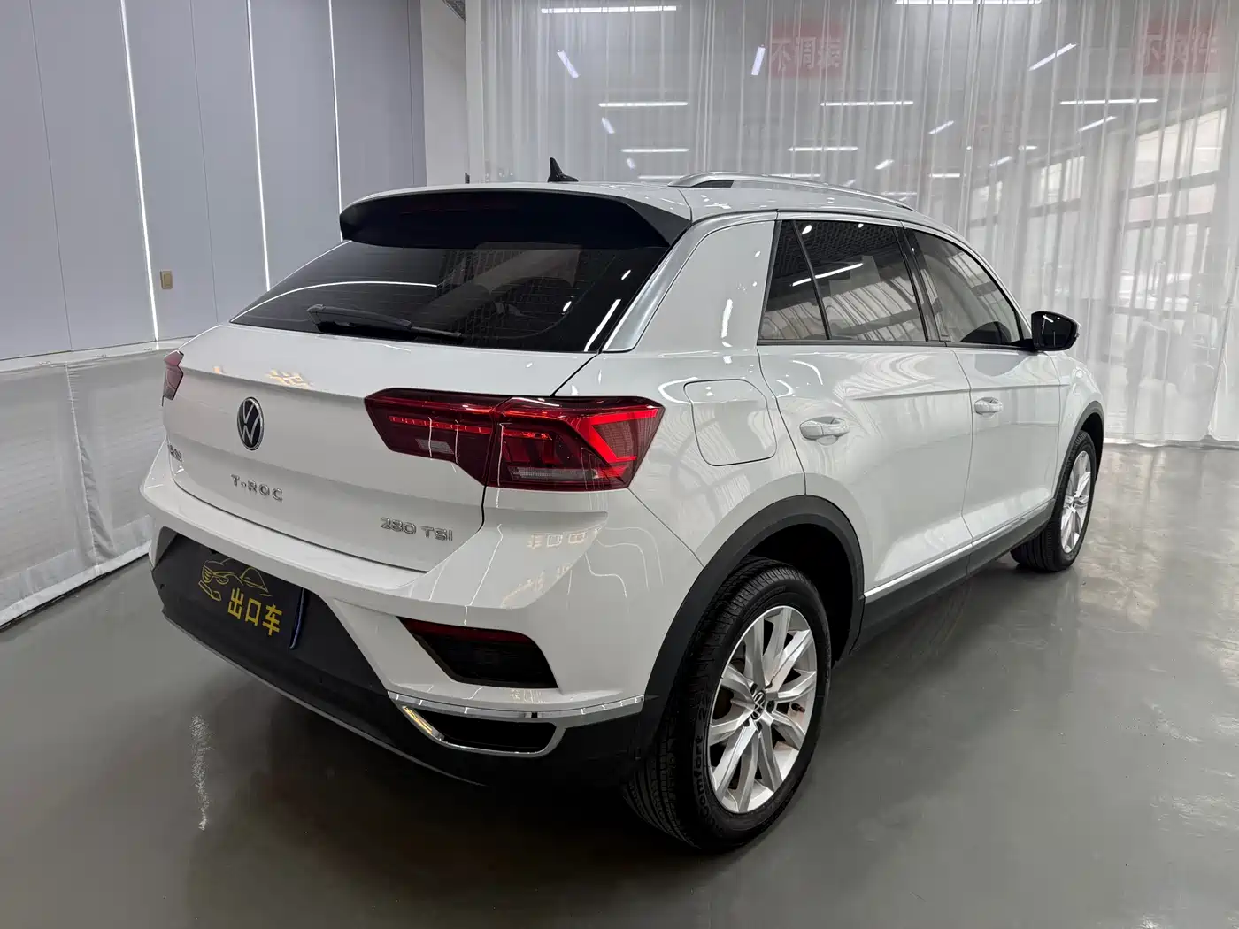 Volkswagen T-ROC 2022 280TSI DSG 2WD Elite PLUS фото 6