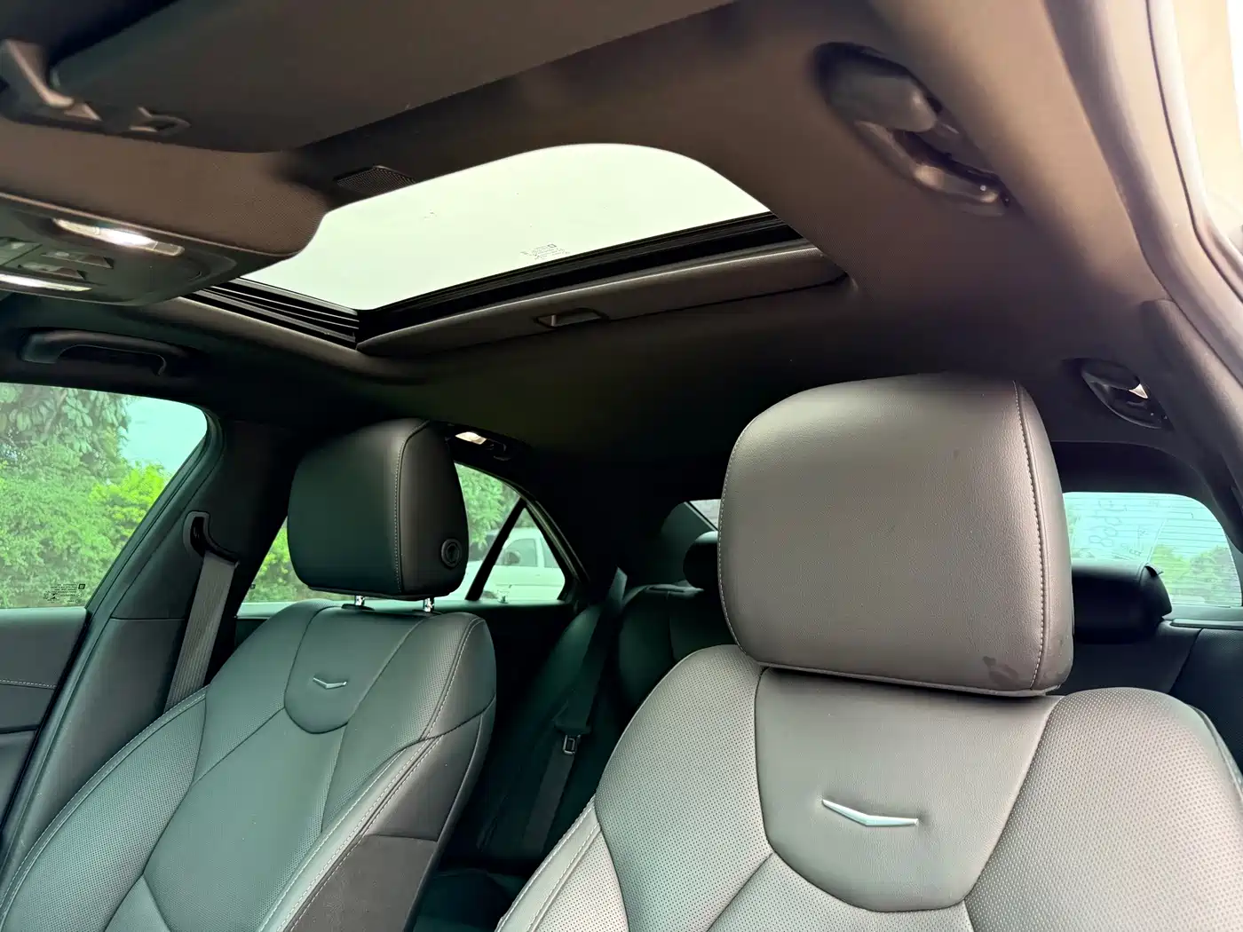 Cadillac CT4 2024 2022 28T Luxury Model