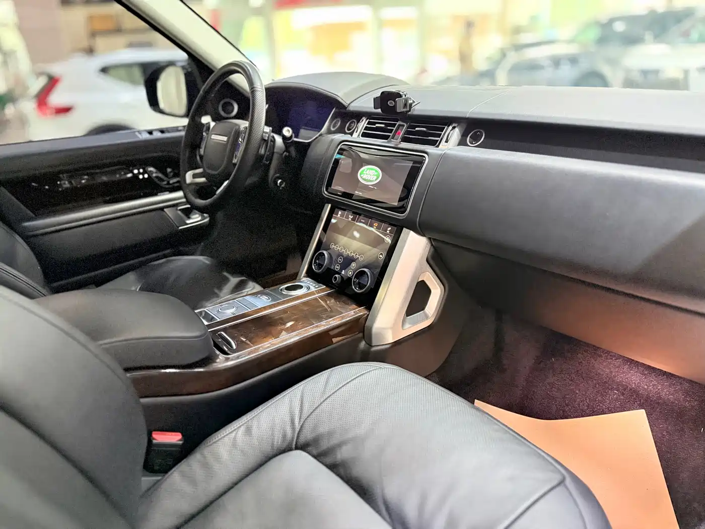 LAND ROVER RANGE ROVER