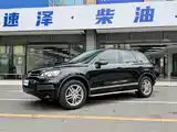 Фото 1 - Volkswagen Touareg