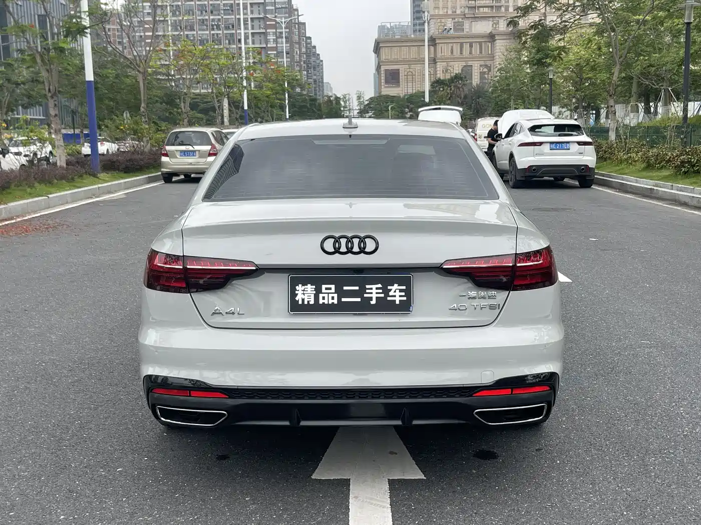 Audi A4L 2023 40 TFSI quattro Luxury Sport фото 26