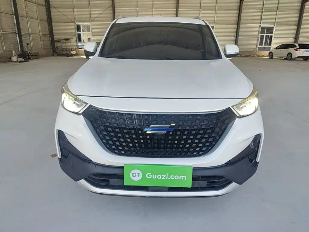 Changan Oshan Cosmos Pro 2021 2021 1.5T Manual Elite 7-seater