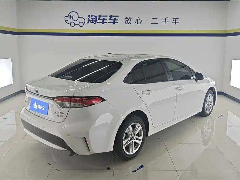 Toyota Levin 2021 185T CVT Progressive Edition фото 3