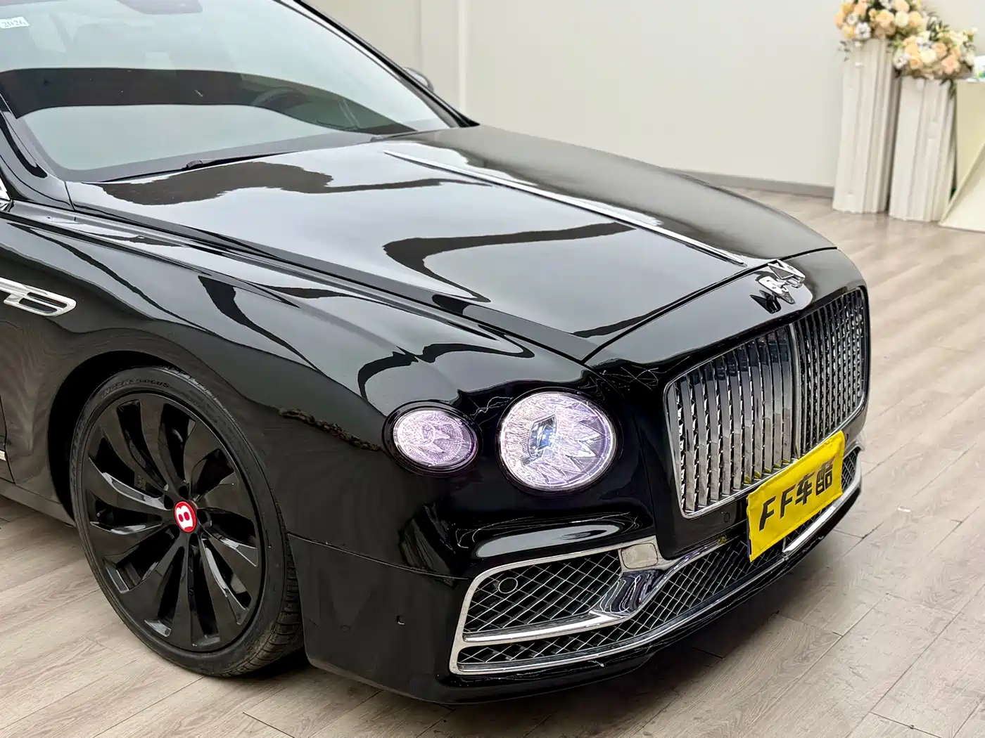 Bentley Flying Spur 2010 Speed China 6.0T фото 7