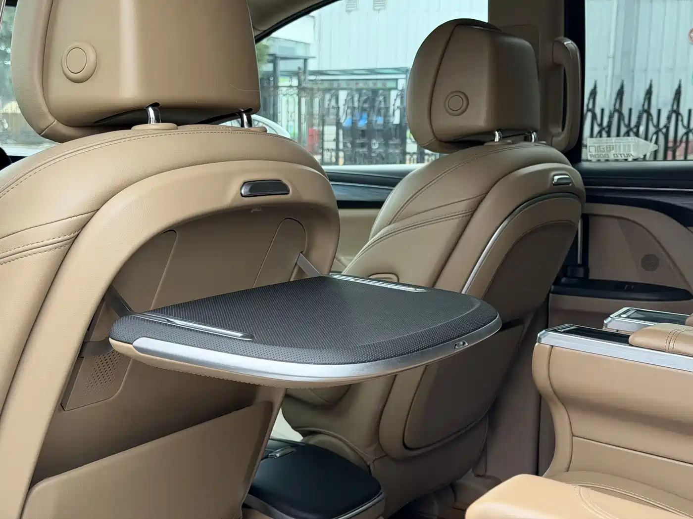 Buick GL8 2020 Model ES Landglory 653T Premium фото 18