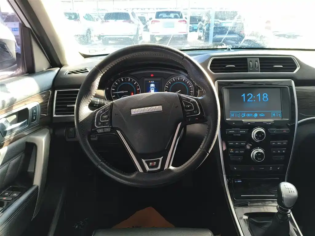 Haval H2 2016 Red Label 1.5T Manual 2WD Luxury фото 8