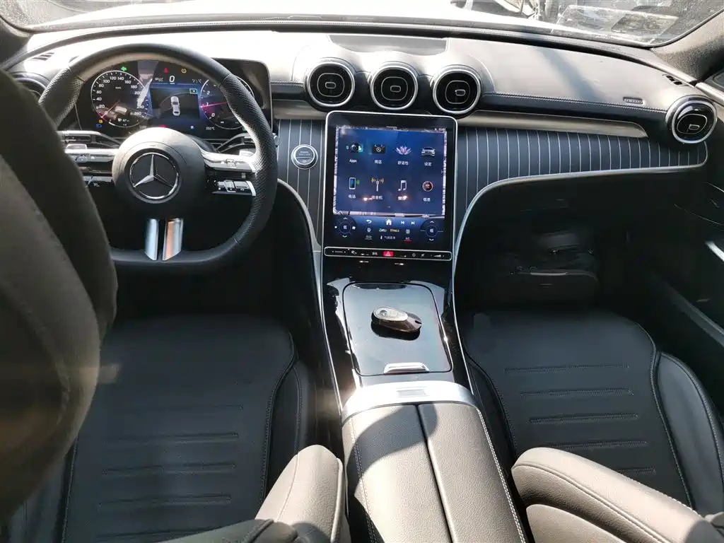 Mercedes-Benz C-Class 2024 C 200 L Sport Edition фото 12