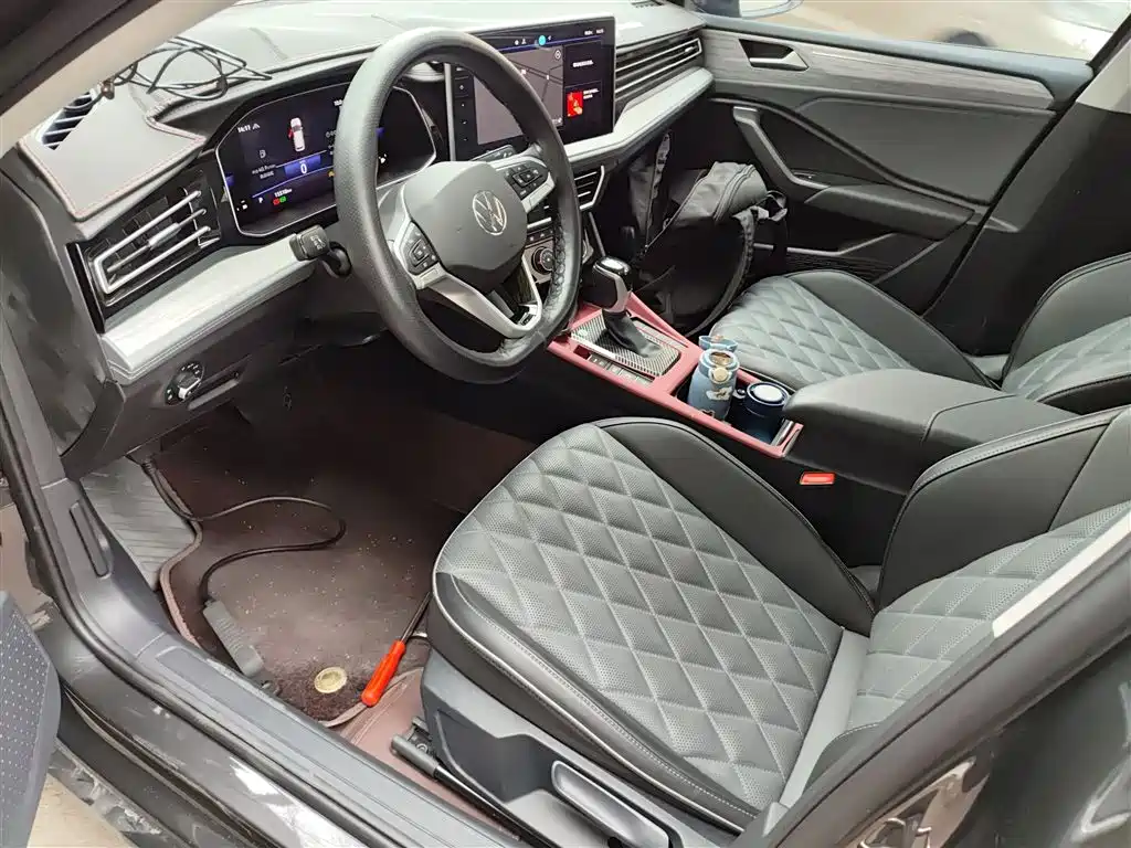 Volkswagen Sagitar 2025 300TSI DSG Surpass Edition фото 11