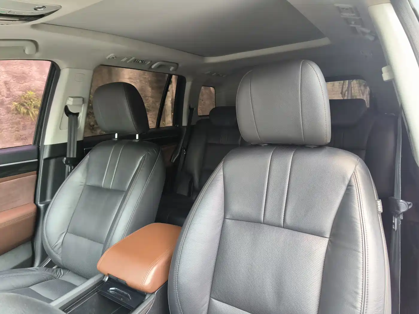 GAC Trumpchi Trumpchi GS8 2017 320T 2WD Luxury Smart Connect (7-seater) фото 6