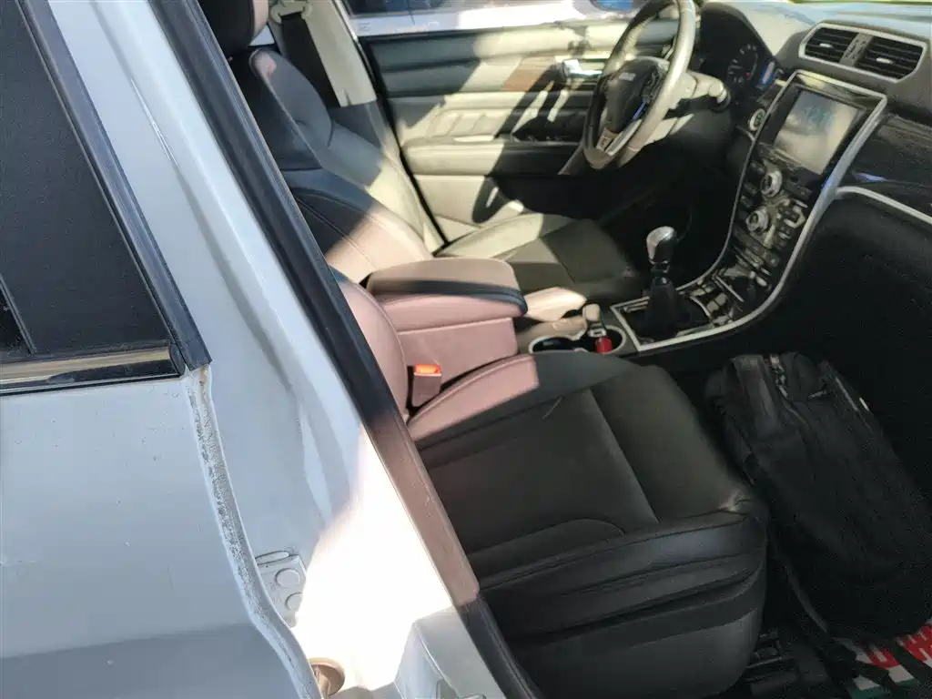 Haval H2 2016 Red Label 1.5T Manual 2WD Luxury фото 21