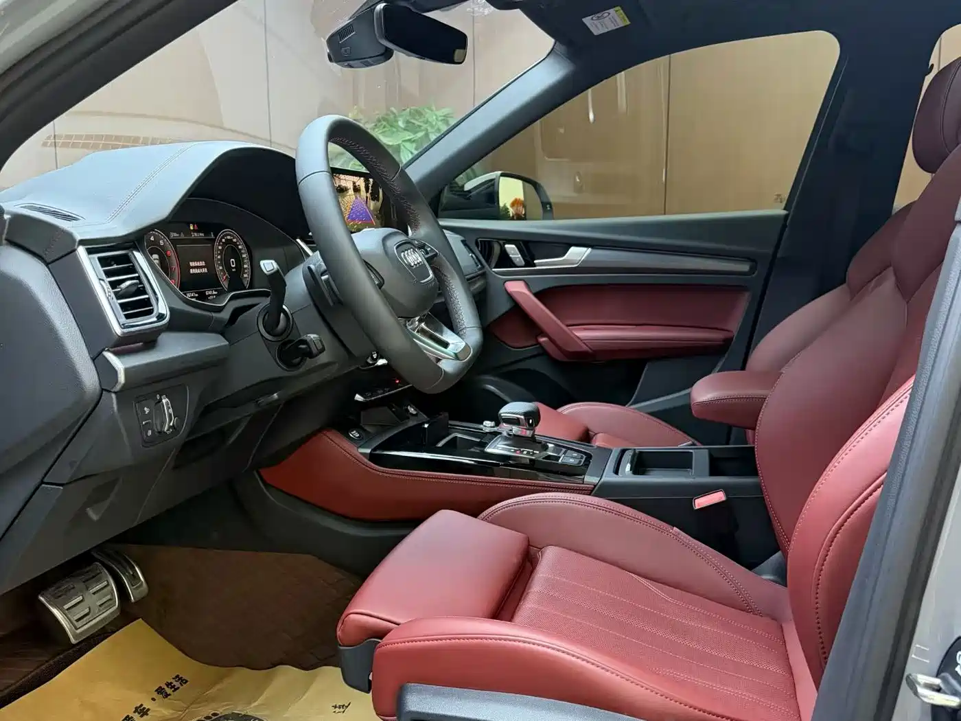 Фото 7 - Audi Q5L