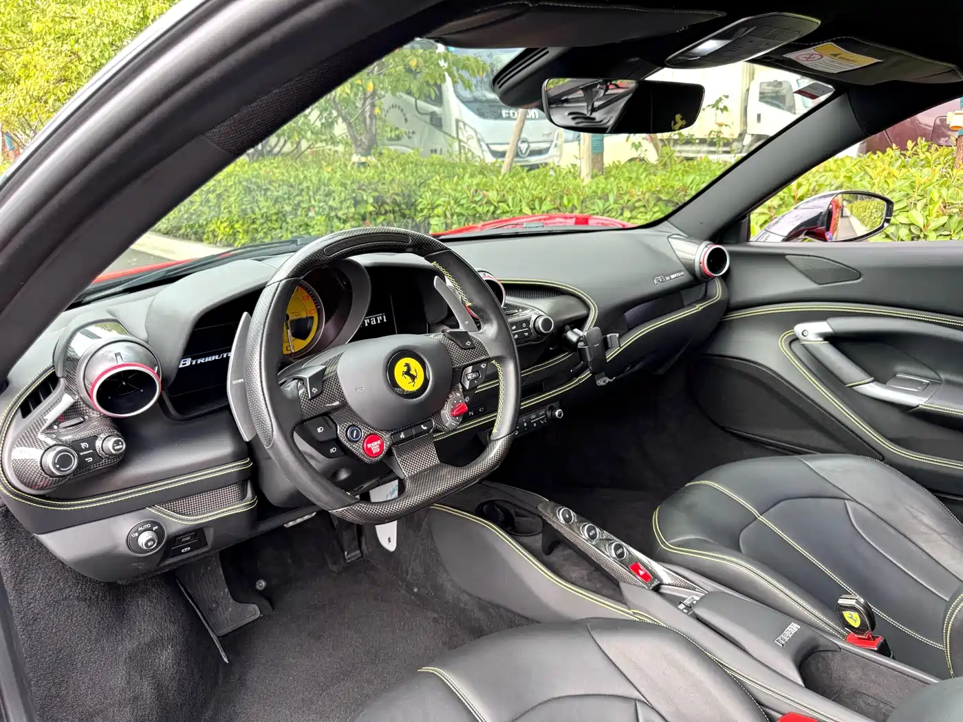 2023 Ferrari F8