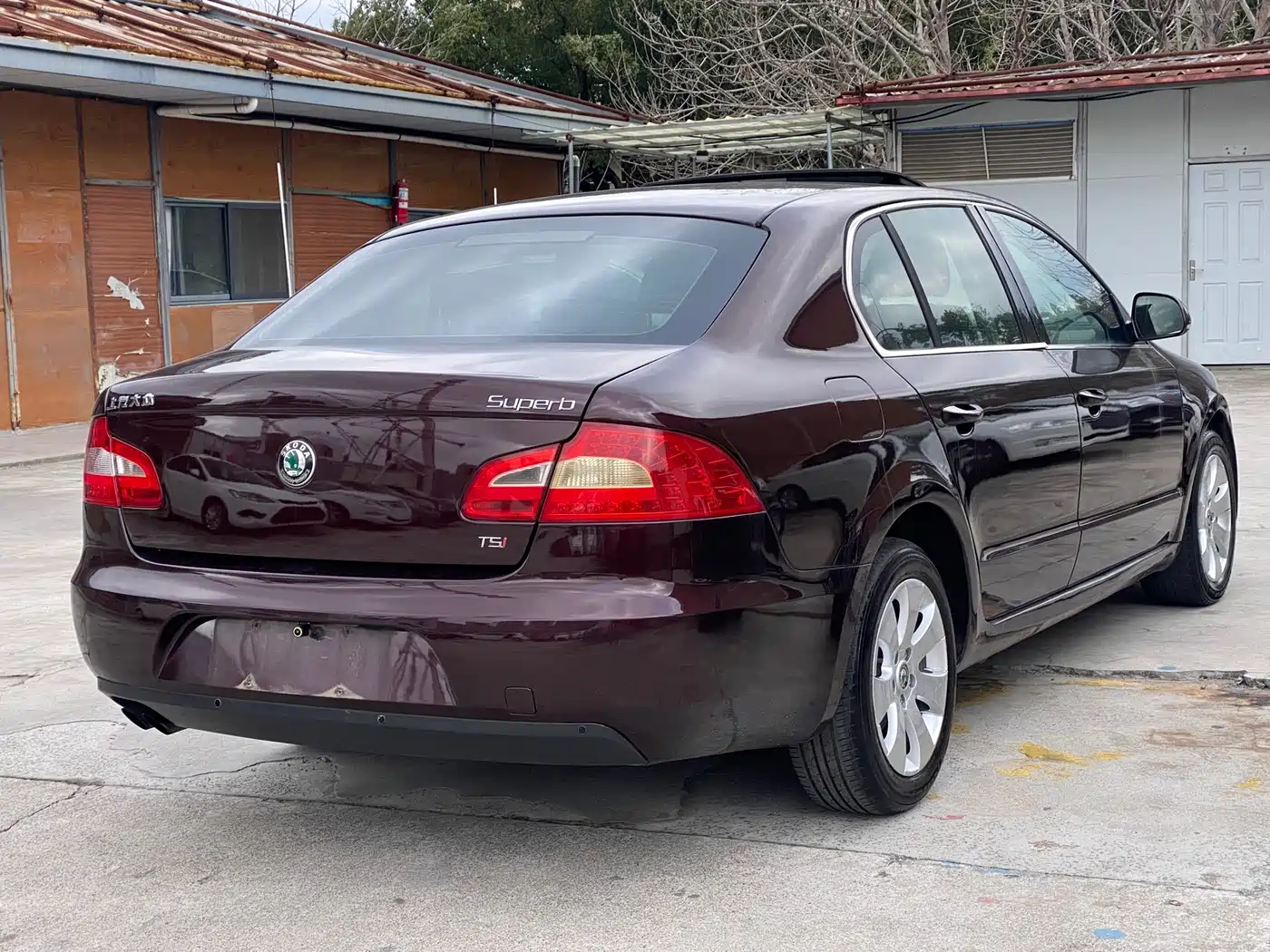 Škoda Superb 2010 1.4TSI DSG Grace Edition фото 13