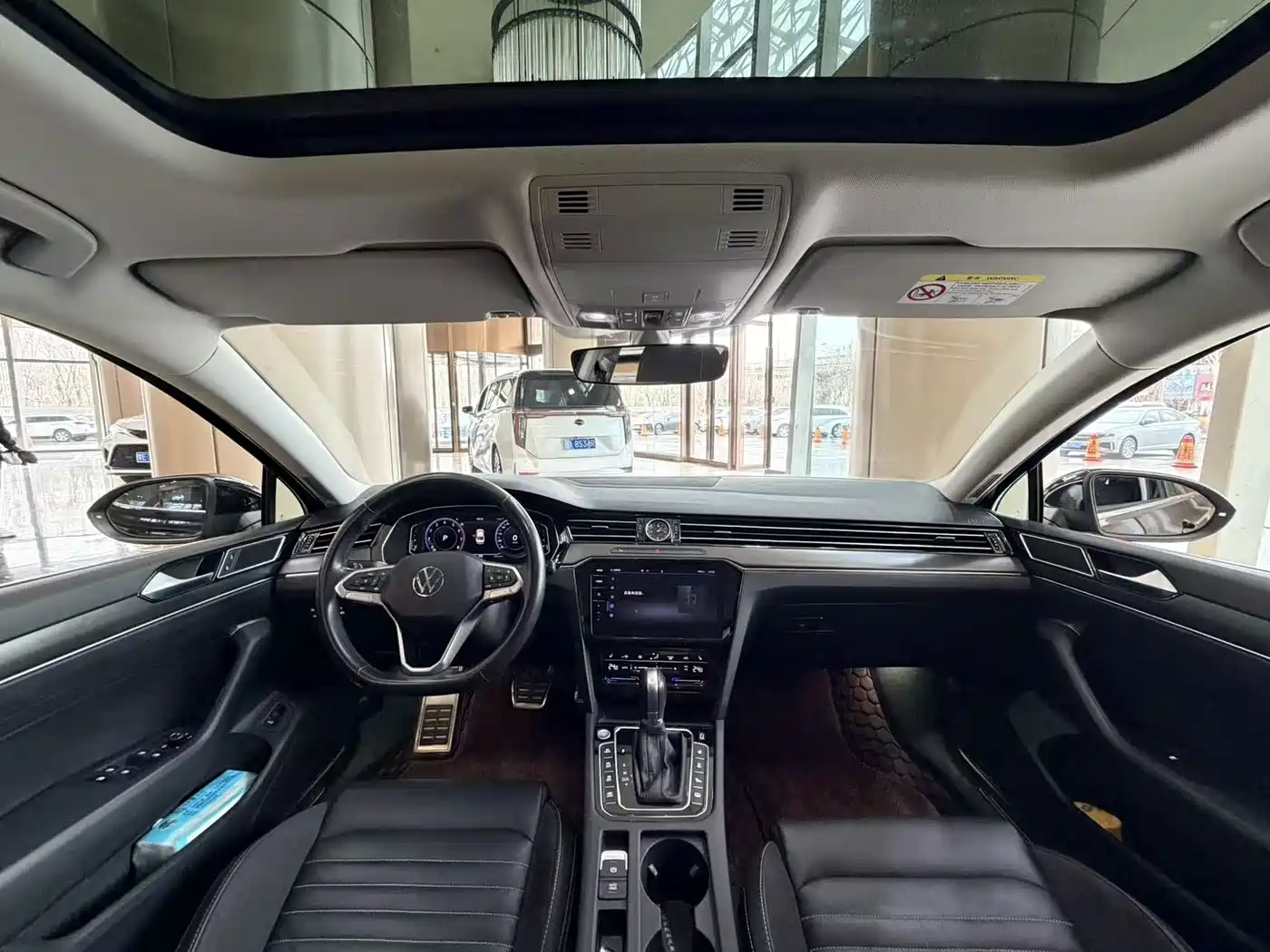 Volkswagen Magotan 2020 330TSI DSG Luxury фото 4