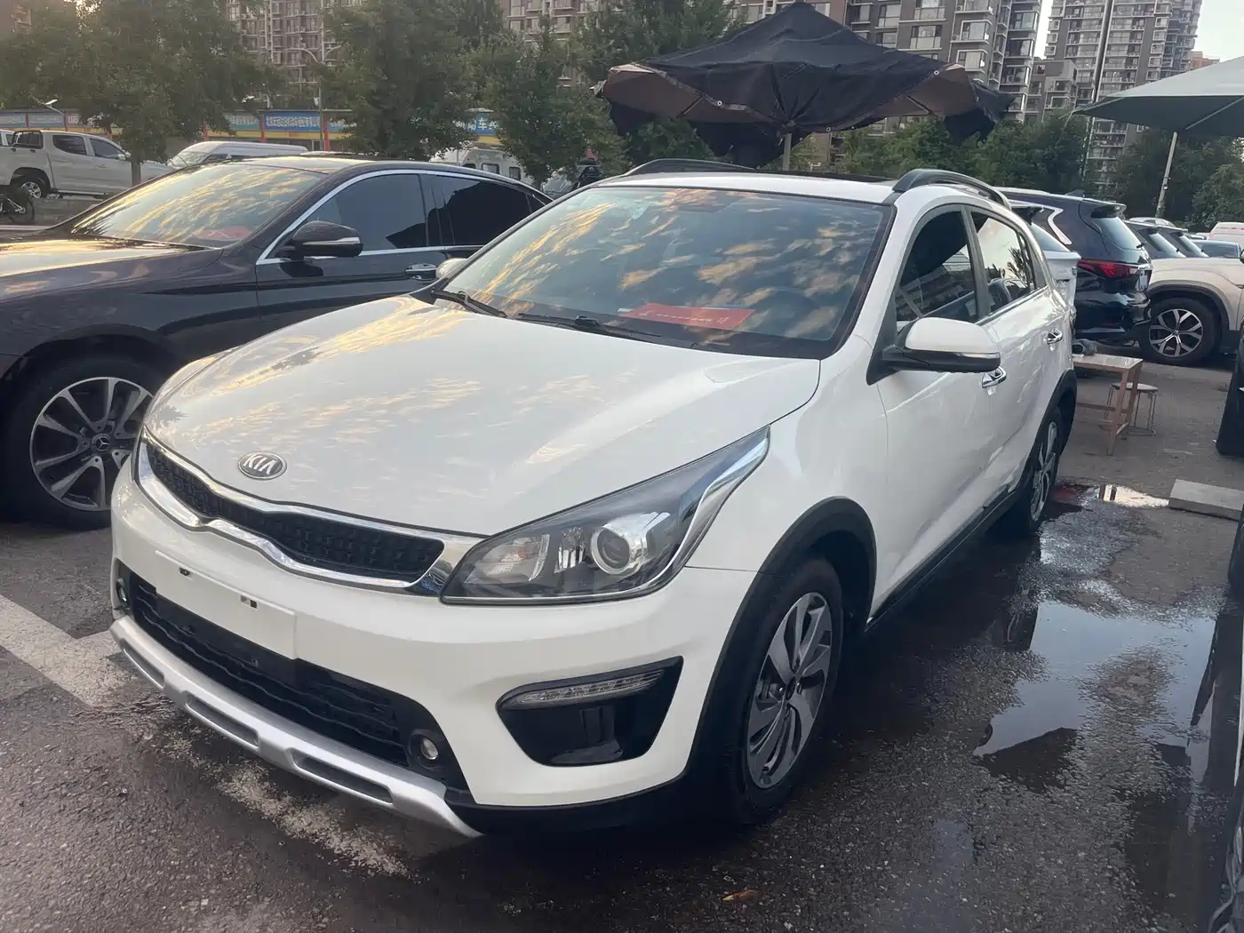 Kia KX CROSS 2019 2018 1.6L Automatic Smart Sunroof Edition
