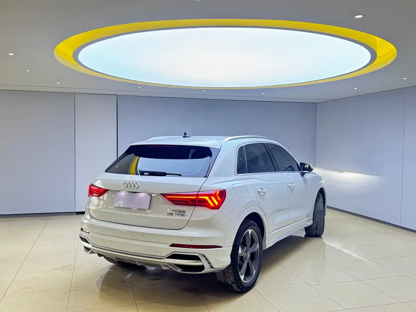 Audi Q3 2022 35 TFSI Fashion Dynamic фото 6