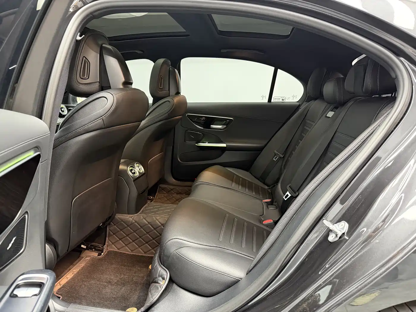 Mercedes-Benz C-Class 2022 C 260 L Sport Edition фото 6