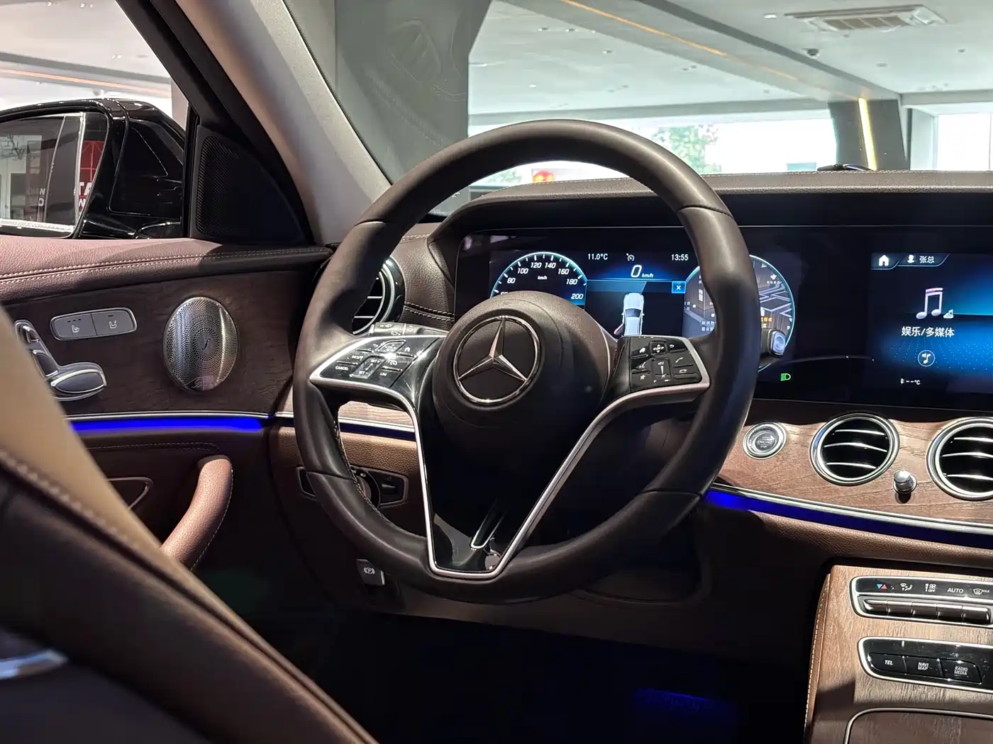 Mercedes-Benz E-Class 2022 Facelift E 300 L Luxury Style фото 23