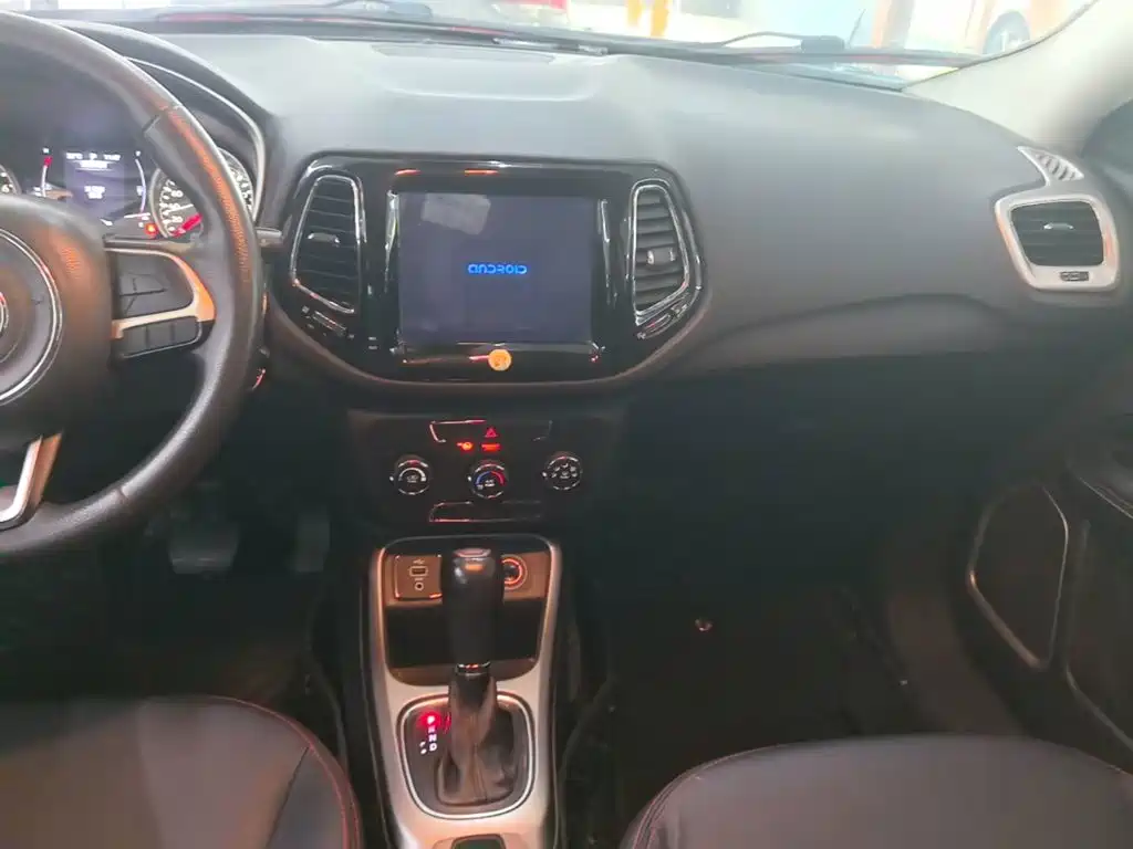 Jeep Compass 2017 2017 200T Auto Premium Edition