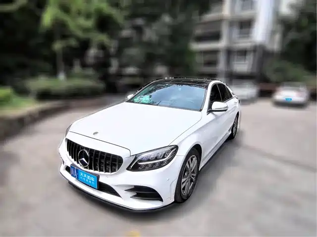 Mercedes-Benz C-Class 2020