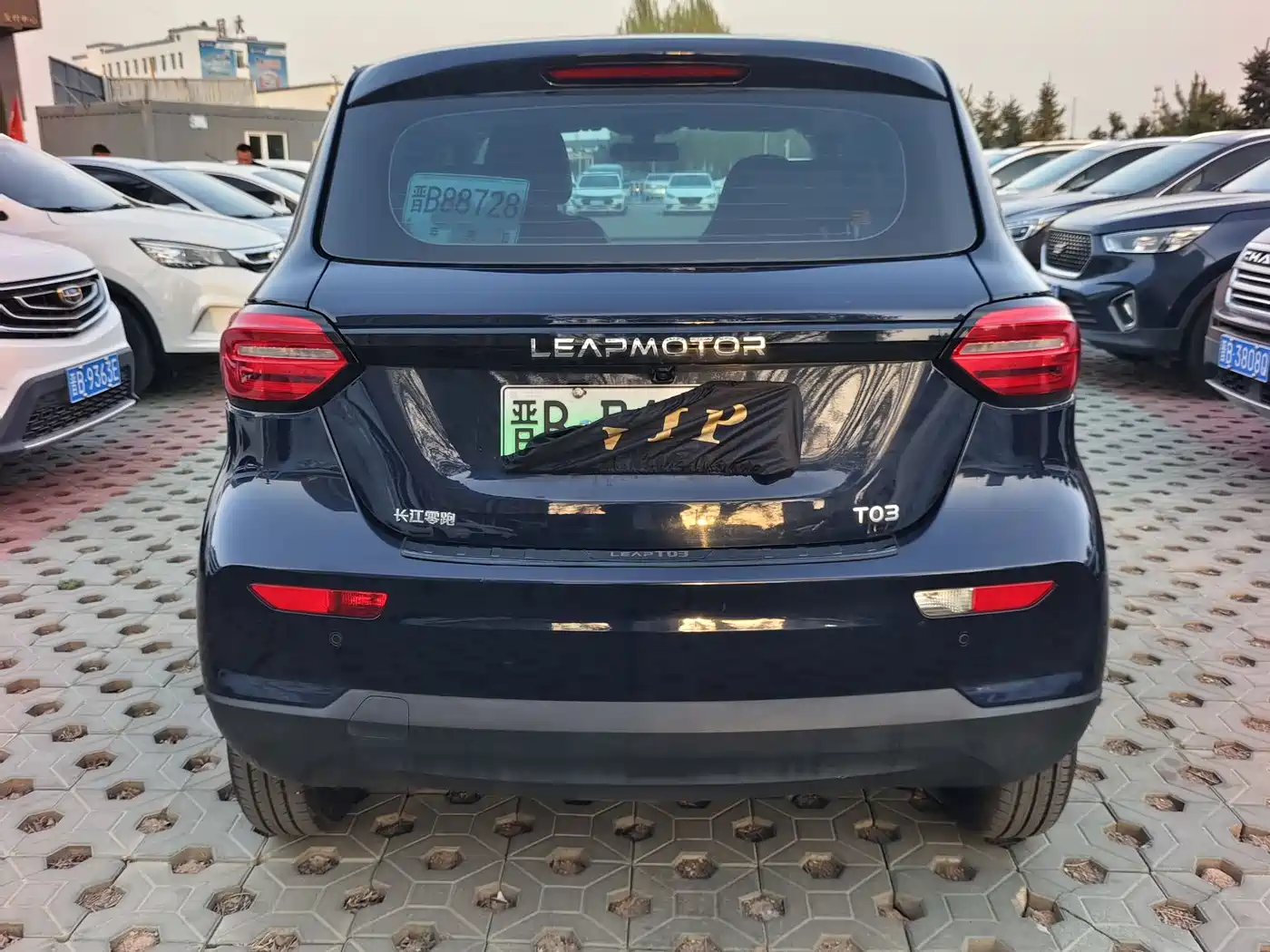 ZERO-RUNNING CAR ZERO RUN T03