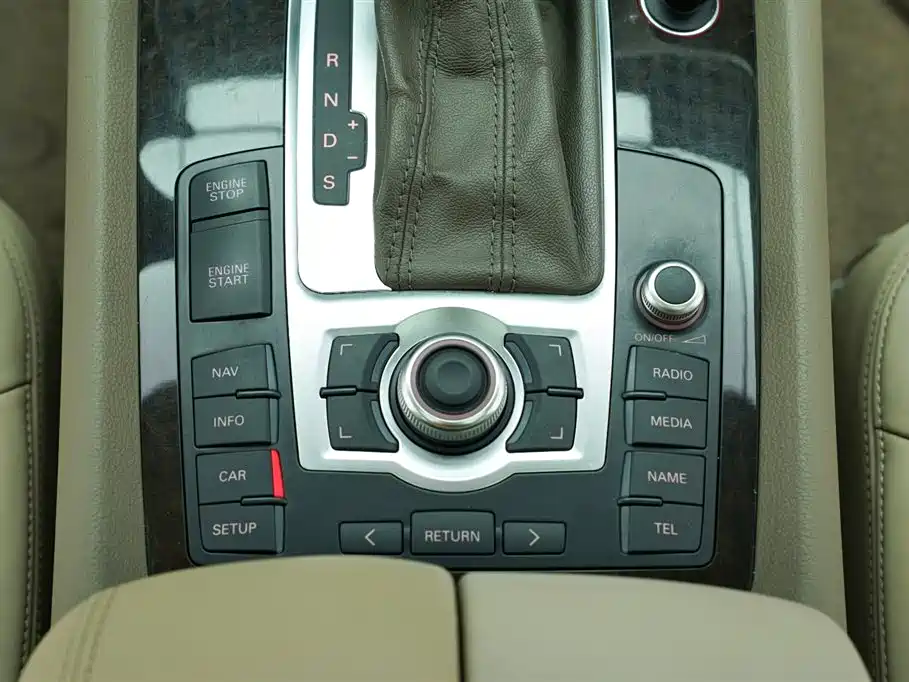 Audi Q7 2007 4.2 FSI quattro Comfort фото 20