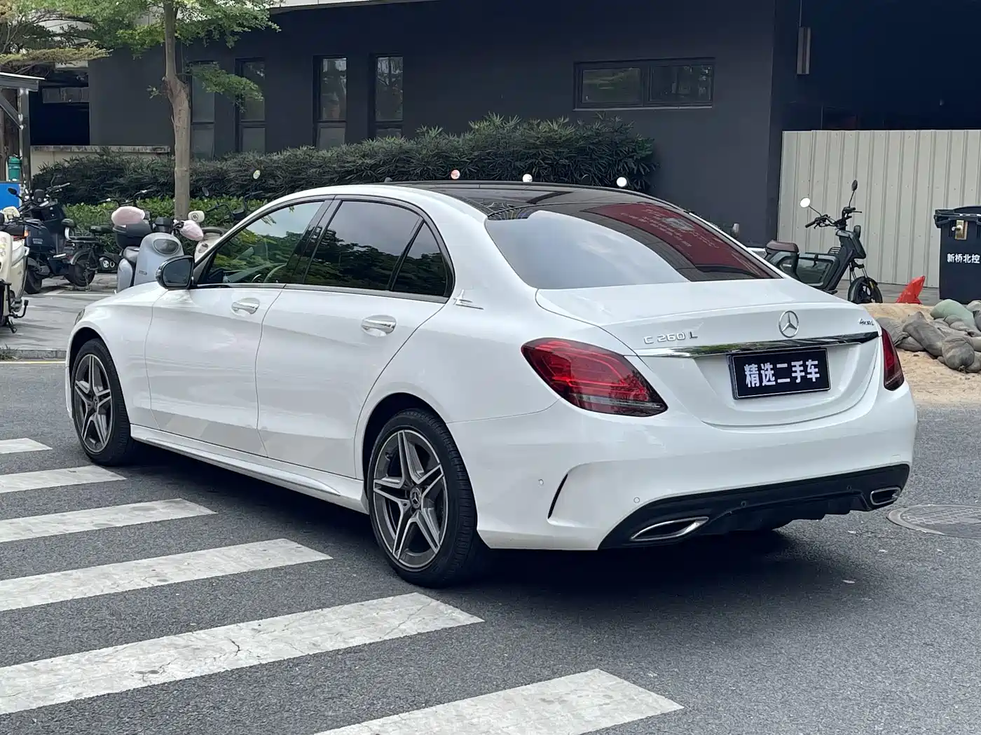 MERCEDES-BENZ C CLASS