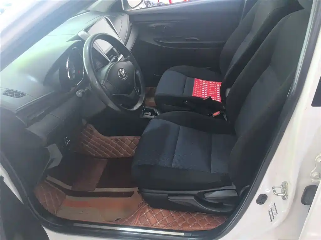 Toyota YARiS L Zhi Xiang 2019 1.5E CVT Charming China VI фото 15