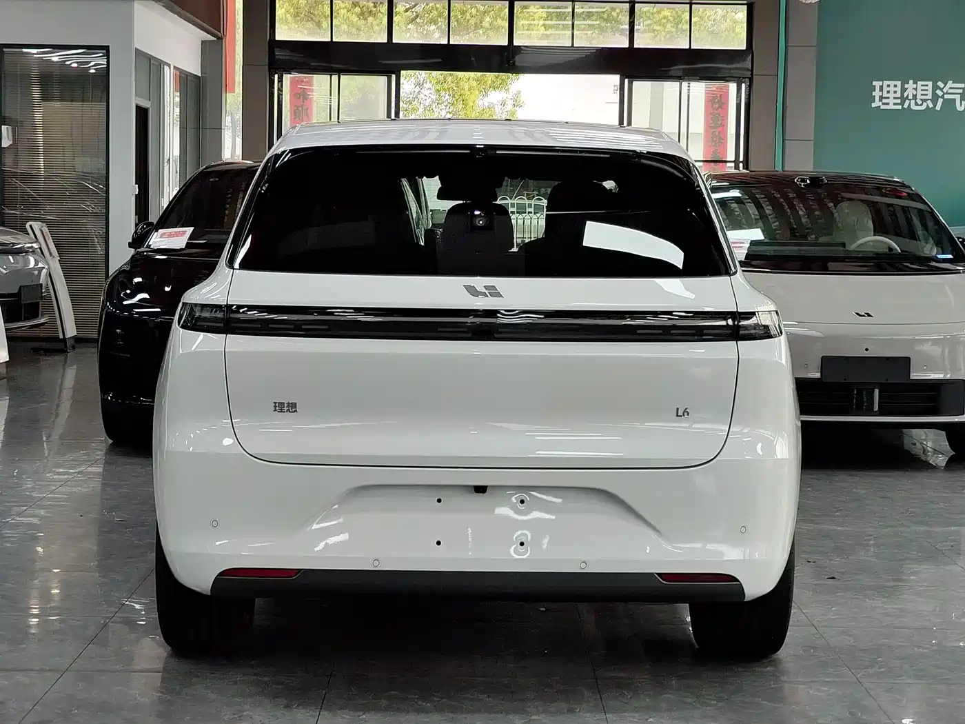 Li Auto IDEAL L6