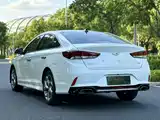صورة 7 - Hyundai Sonata