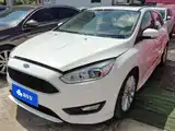 Фото 1 - Ford Focus