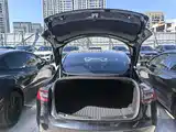 Photo 15 - Tesla Model 3